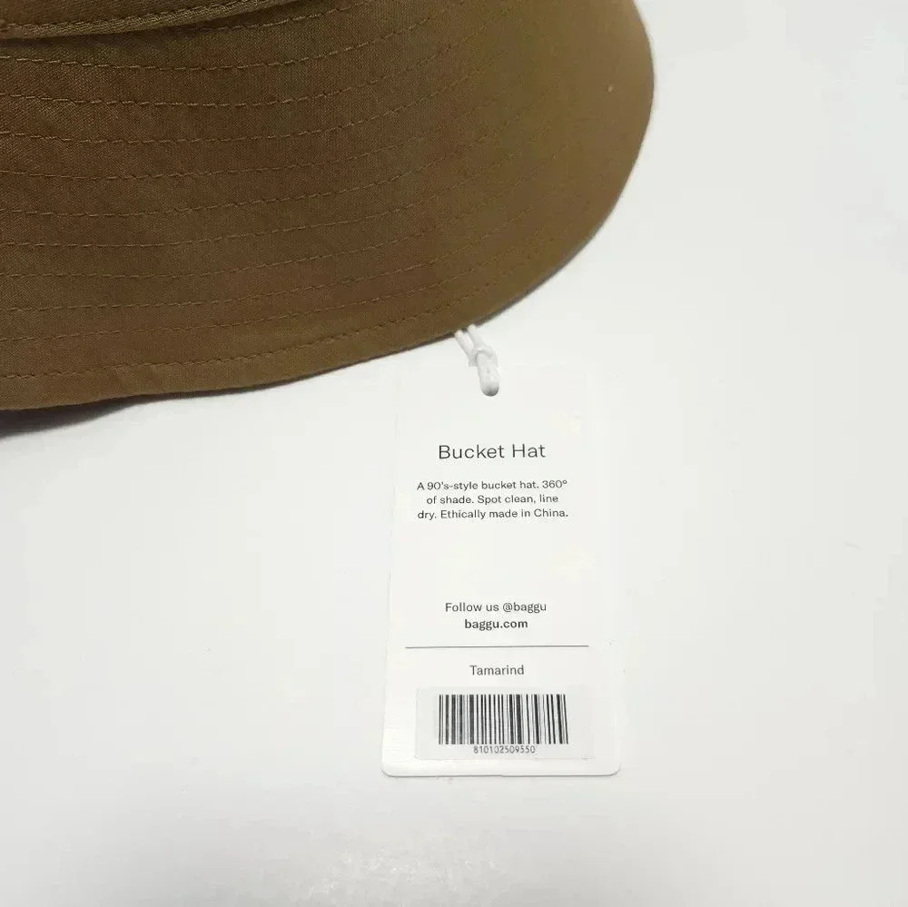 Baggu Womens 90s Style Bucket Hat NEW - Picture 2 of 5